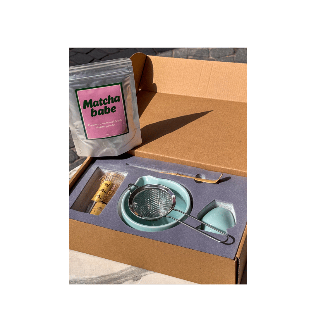100 גרם אבקת מאצ'ה + ערכת מאצ'ה babe מלאה